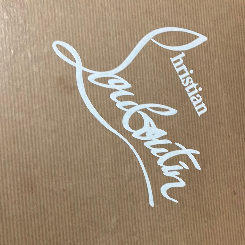 Christian Louboutin Bianca Patent Calf Size 38.5